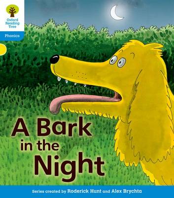 Book cover for Oxford Reading Tree: Level 3: Floppy's Phonics Fiction: A Bark in the Night
