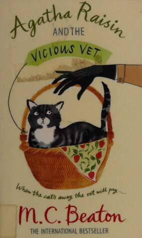 Book cover for Agatha Raisin and the Vicious Vet