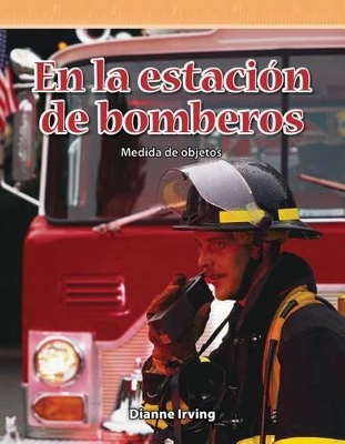 Cover of En la estaci n de bomberos (At the Fire Station) (Spanish Version)