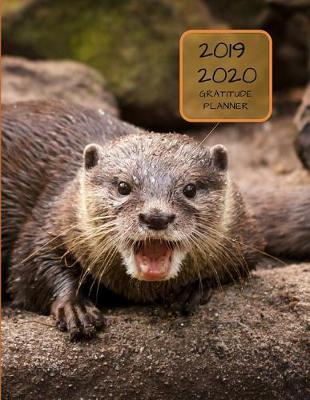 Cover of 2019 2020 15 Months Sea Otters Gratitude Journal Daily Planner