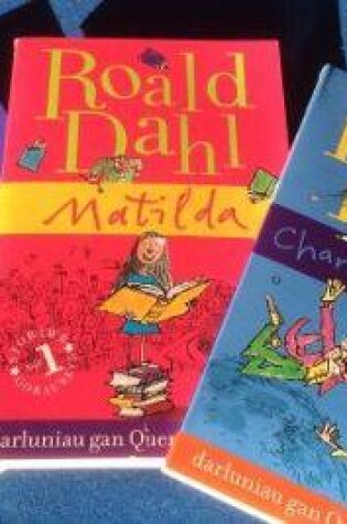 Cover of Pecyn Roald Dahl 4 (Matilda/Y Gwrachod/Charlie a'r Esgynnydd Mawr Gwydr)