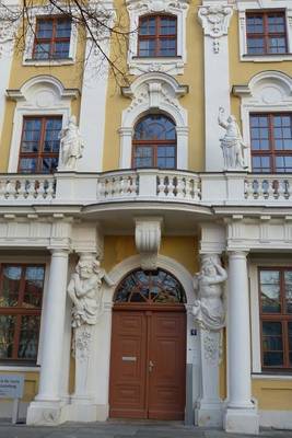 Book cover for Art Nouveau Building Facade in Magdeburg, Germany