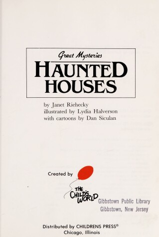 Cover of Haunted Houses