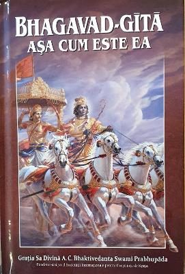 Book cover for Bhagavad Gita Asa Cum Este Ea [Romanian language]