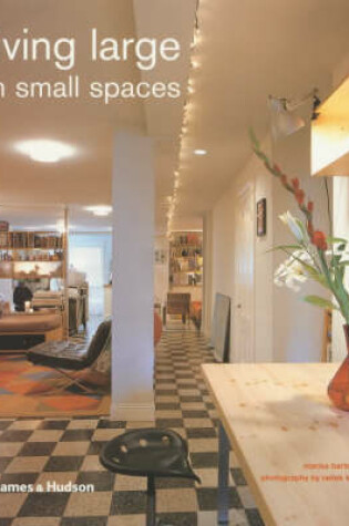 Cover of Living Large in Small Spaces