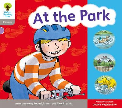 Cover of Oxford Reading Tree: Level 1: Floppy's Phonics: Sounds and Letters: At the Park