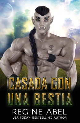 Book cover for Casada Con Una Bestia