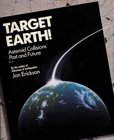 Book cover for Target Earth!