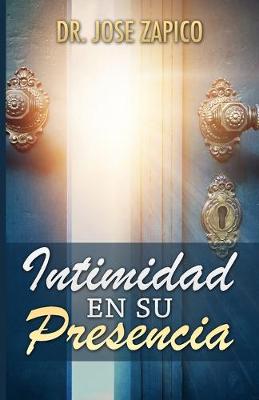 Book cover for Intimidad en Su Presencia