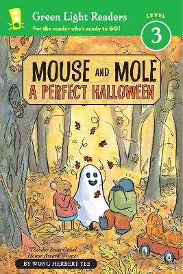 Book cover for Mouse and Mole: Perfect Halloween (GL Reader Level 3)