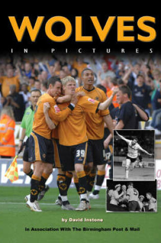 Cover of Wolves in Pictures