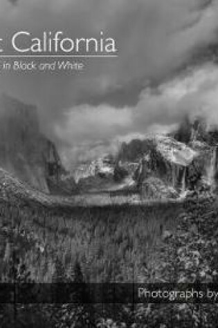 Cover of Classic California in Black and White Postcard Book