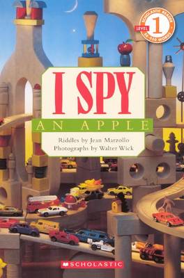 Book cover for I Spy an Apple