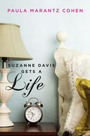 Cover of Suzanne Davis Gets a Life