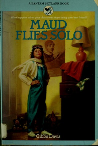 Book cover for Maud Flies Solo