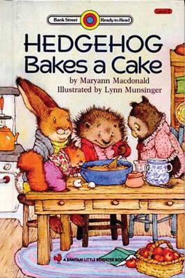 Book cover for Hedgehog Bakes a Cake