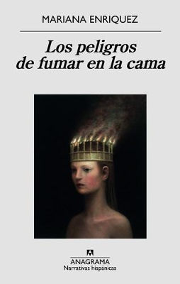 Book cover for Los peligros de fumar en la cama