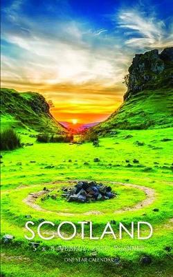 Book cover for Scotland 5 x 8 Weekly 2020 Planner