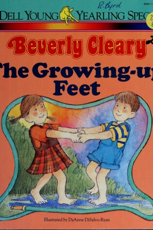 Cover of Growing Up Feet