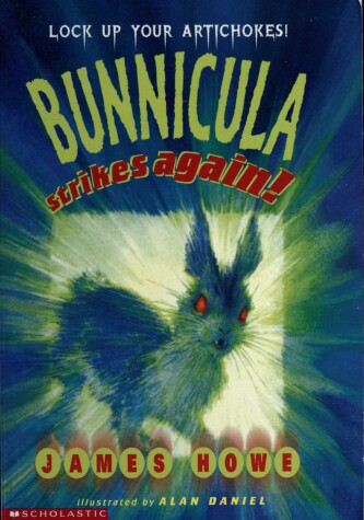 Book cover for Bunnicula Strikes Again