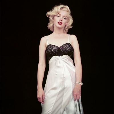 Book cover for The Essential Marilyn Monroe - Deluxe Edition