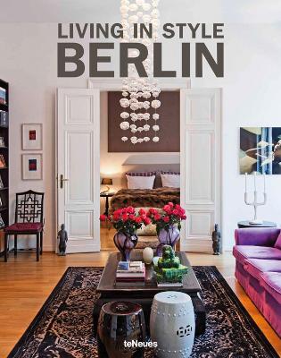 Book cover for Living in Style Berlin