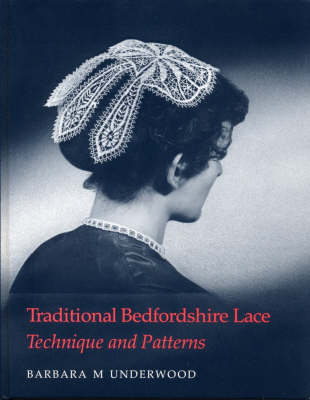 Book cover for Traditional Bedfordshire Lace