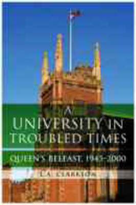 Book cover for Queen's,Belfast,1945-2000