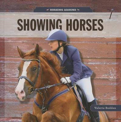 Book cover for Showing Horses