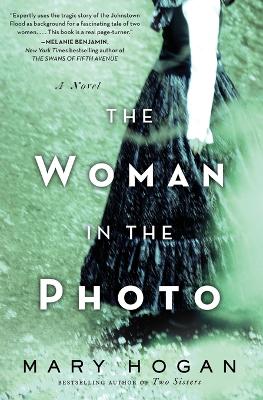 Book cover for The Woman in the Photo