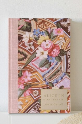 Cover of Alice in Wonderland (Heritage Collection)