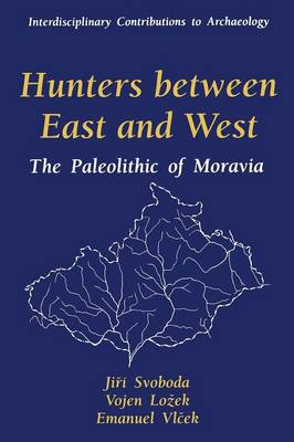 Book cover for Hunters between East and West