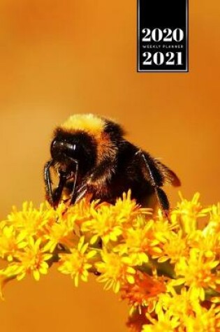 Cover of Bee Insects Beekeeping Beekeeper Week Planner Weekly Organizer Calendar 2020 / 2021 - Encrusted Flower