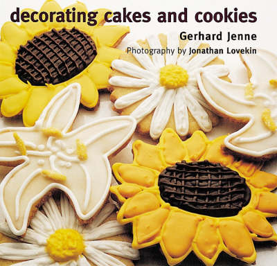 Cover of Decorating Cakes and Cookies