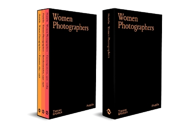 Cover of Women Photographers (Slipcased set)