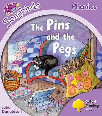 Book cover for Oxford Reading Tree: Level 1+: More Songbirds Phonics: The Pins and the Pegs