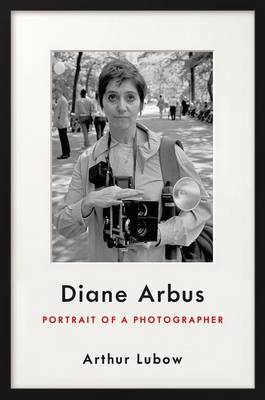 Book cover for Diane Arbus