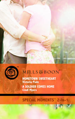 Cover of Hometown Sweetheart / A Soldier Comes Home