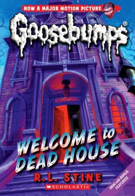 Book cover for Classic Goosebumps 13: Welcome to the Dead House