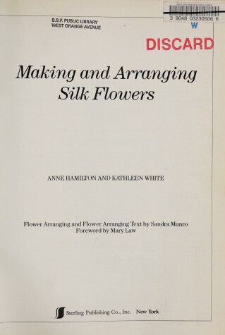 Book cover for Making and Arranging Silk Flowers