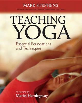 Book cover for Teaching Yoga