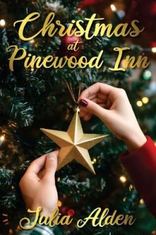 Cover of Christmas at Pinewood Inn