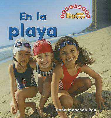 Book cover for En La Playa (at the Beach)