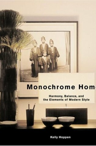 Cover of Monochrome Home