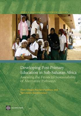 Book cover for L'enseignement post-primaire en Afrique subsaharienne