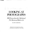 Book cover for Looking at Photographs