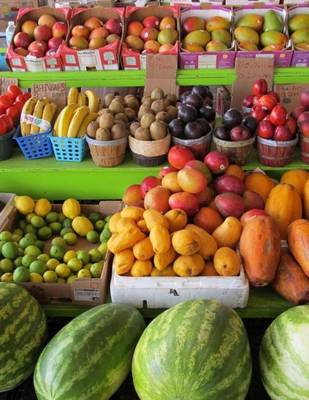 Book cover for Farmers Market Fruit Stand, Jumbo Oversized