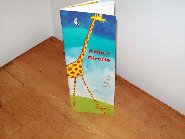 Book cover for Arthur Giraffe