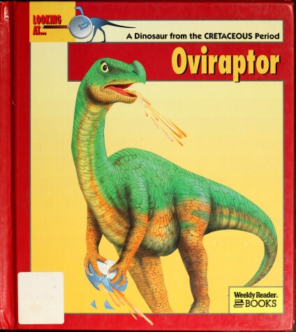 Book cover for Looking at-- Oviraptor