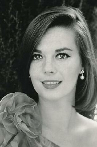 Cover of Natalie Wood notebook - achieve your goals, perfect 120 lined pages #1